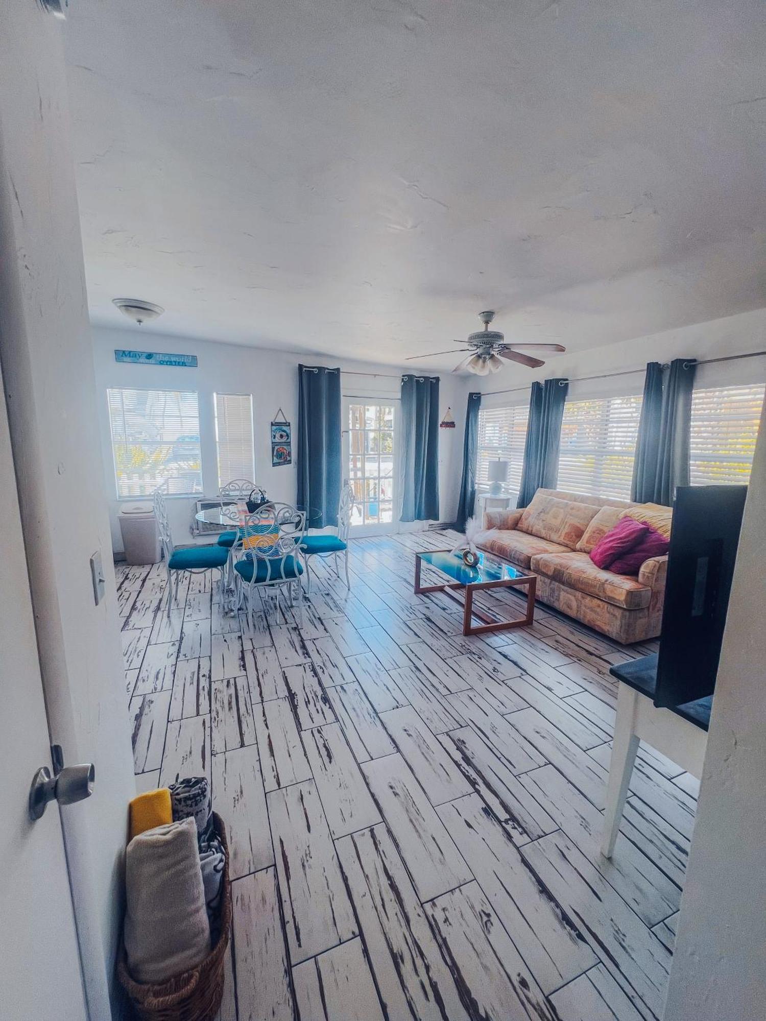 Playa Esmeralda One Bedroom Cottages Брейдентон-Біч Екстер'єр фото